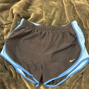 NIKE fri fit running shorts